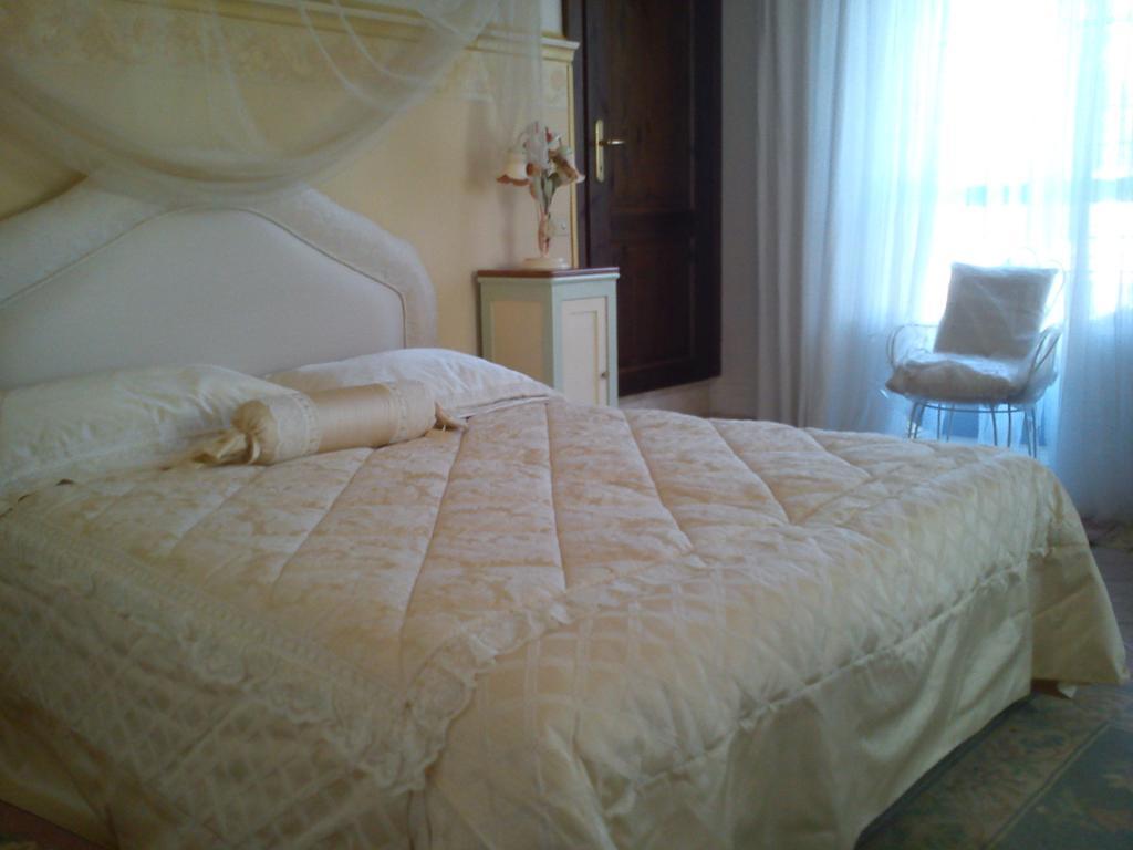 Villa Paradise Resort Gallicano nel Lazio Δωμάτιο φωτογραφία