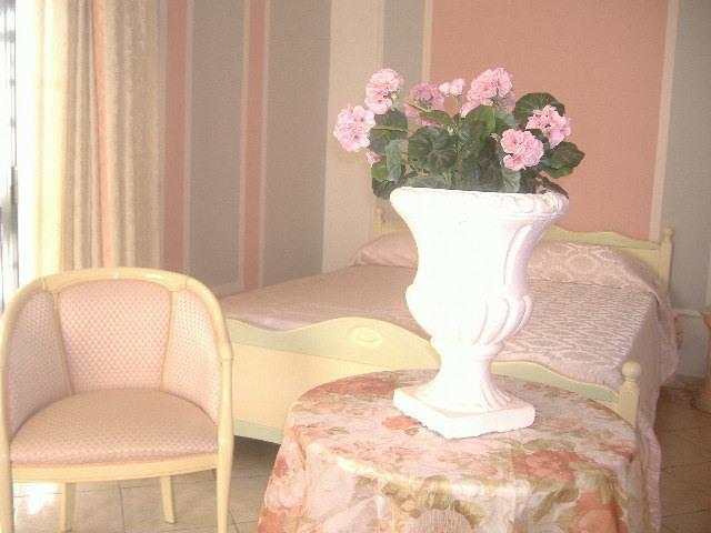 Villa Paradise Resort Gallicano nel Lazio Δωμάτιο φωτογραφία