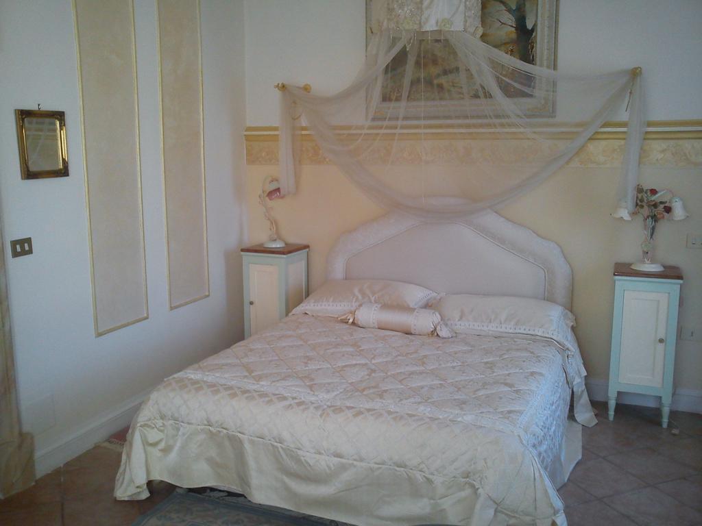 Villa Paradise Resort Gallicano nel Lazio Δωμάτιο φωτογραφία