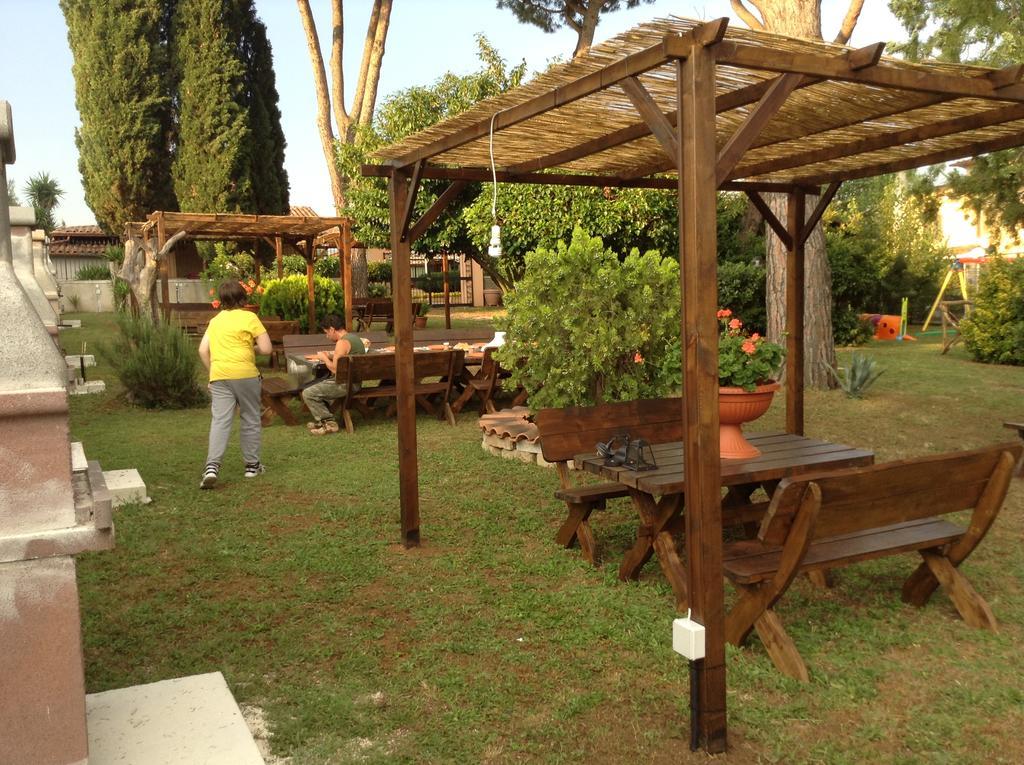 Villa Paradise Resort Gallicano nel Lazio Εξωτερικό φωτογραφία