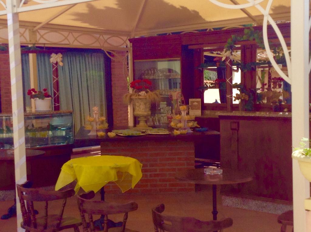 Villa Paradise Resort Gallicano nel Lazio Εξωτερικό φωτογραφία