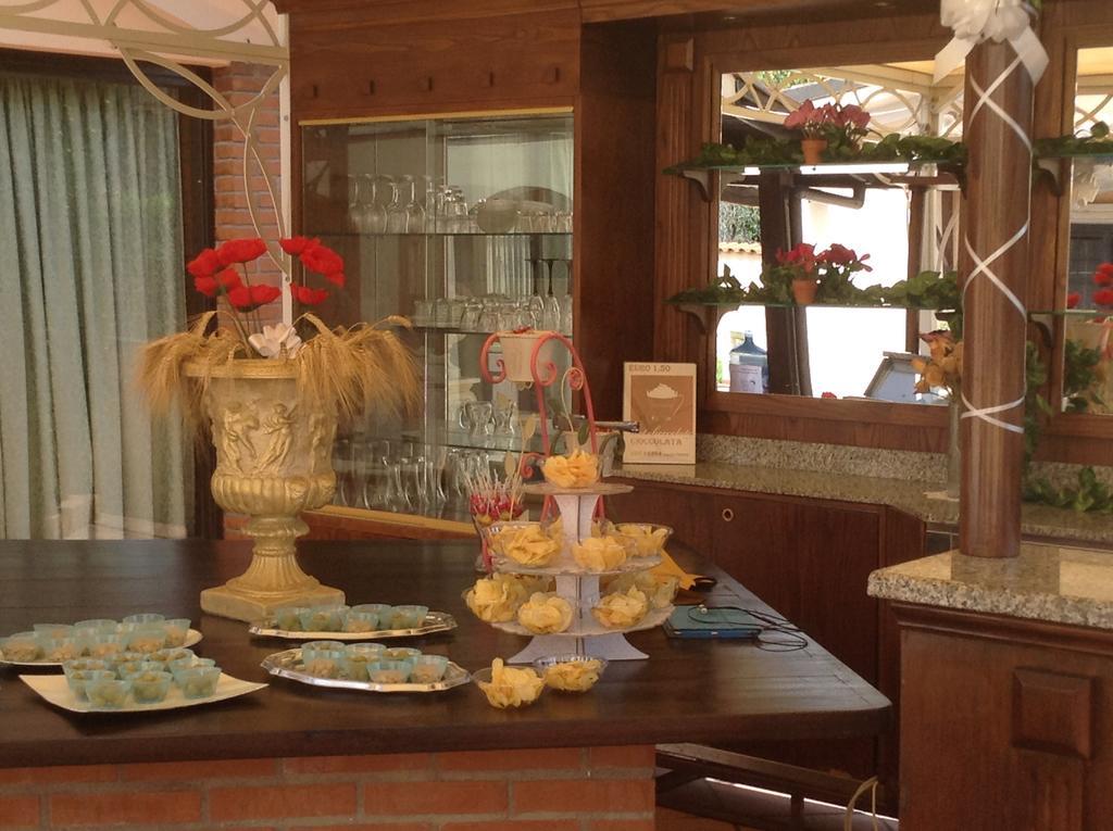 Villa Paradise Resort Gallicano nel Lazio Εξωτερικό φωτογραφία